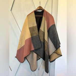 Boutique poncho/sweater; one size